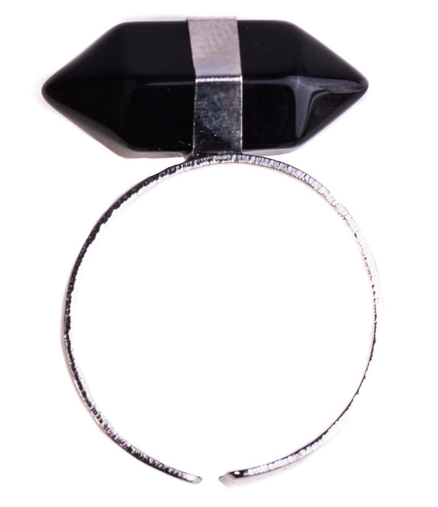 ONYX CRYSTAL RING
