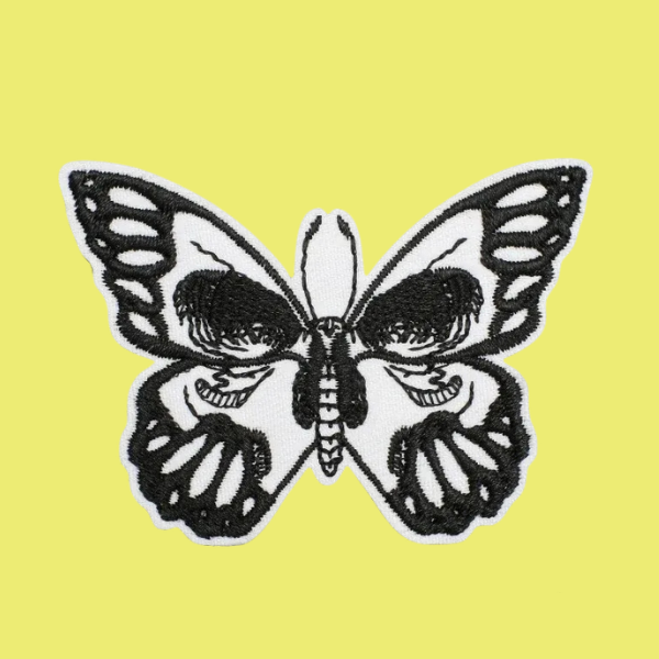 MOMENTO MOTH PATCH