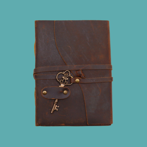 OILED LEATHER JOURNAL WITH KEY