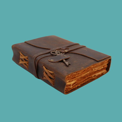 OILED LEATHER JOURNAL WITH KEY