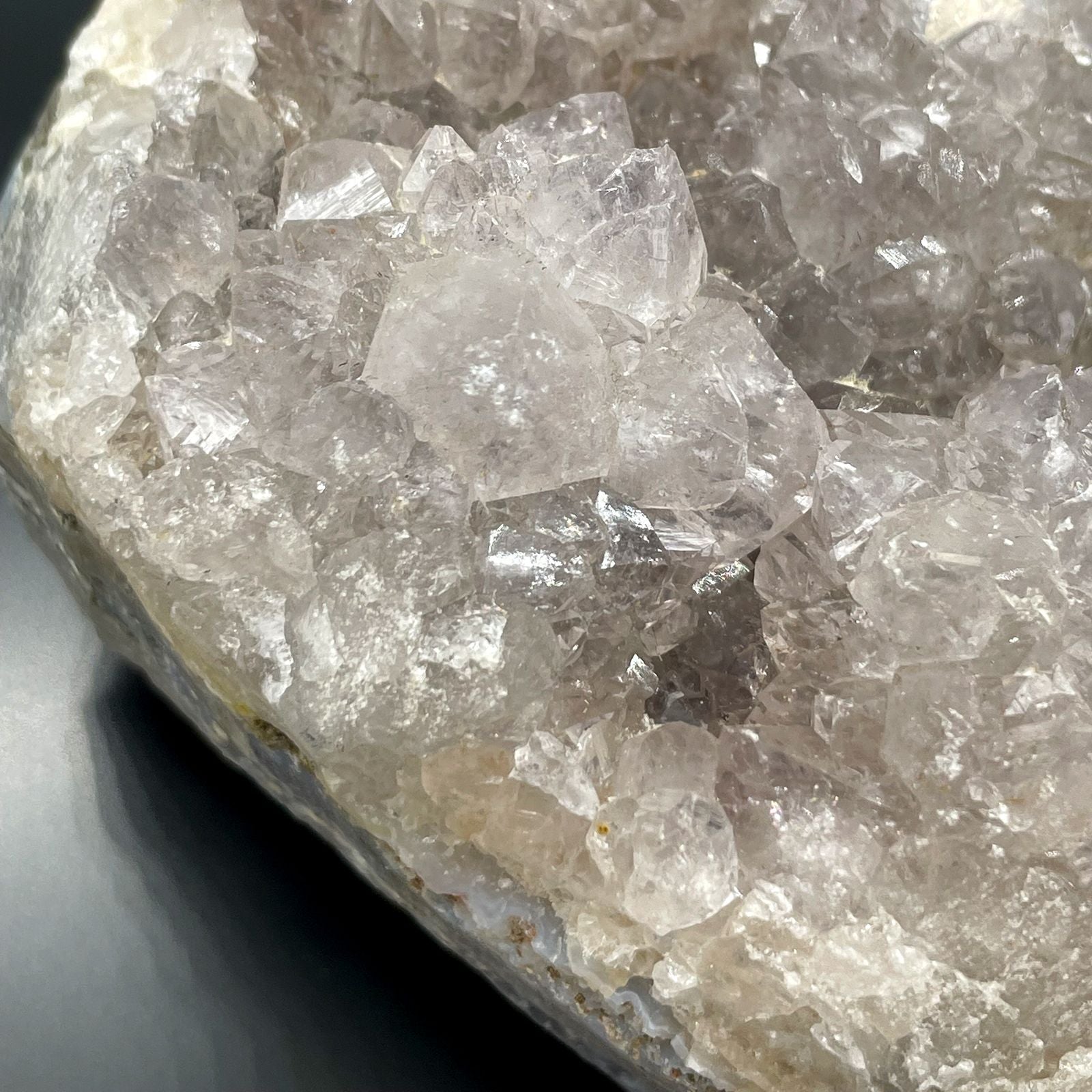FINGER QUARTZ