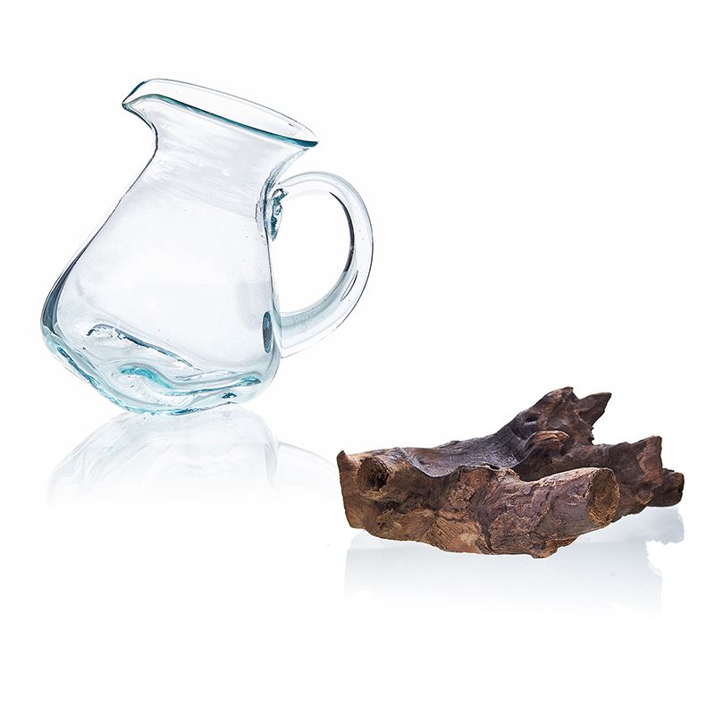 WATER JUG ON GAMAL WOOD