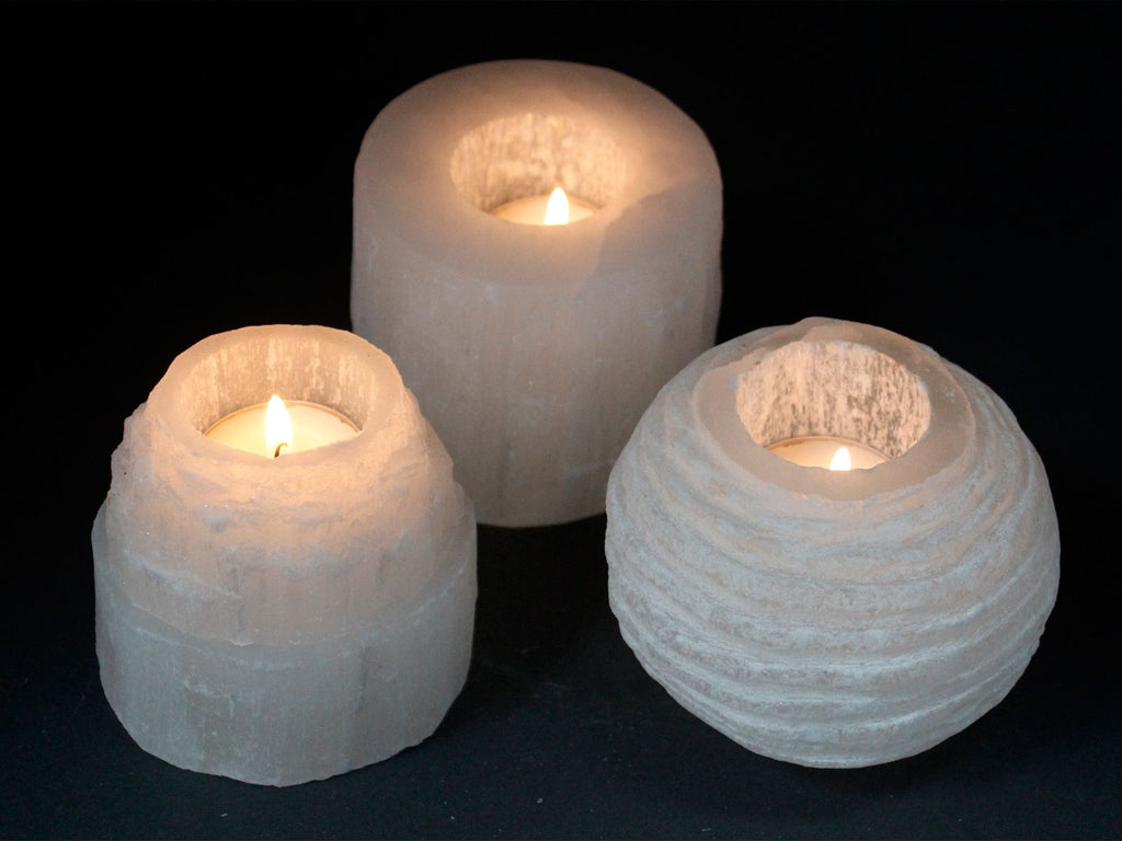 SELENITE MOUNTAIN CANDLE HOLDER (8CM)
