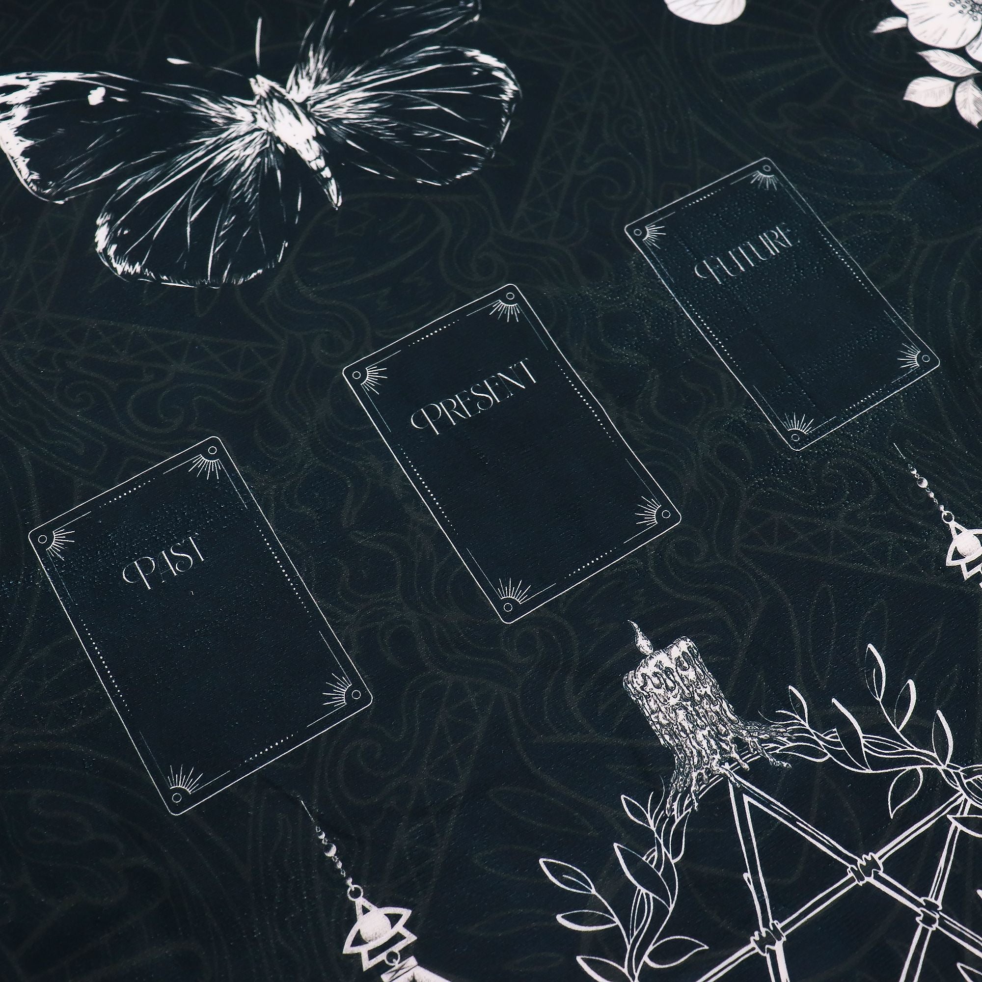 TAROT READING CLOTH