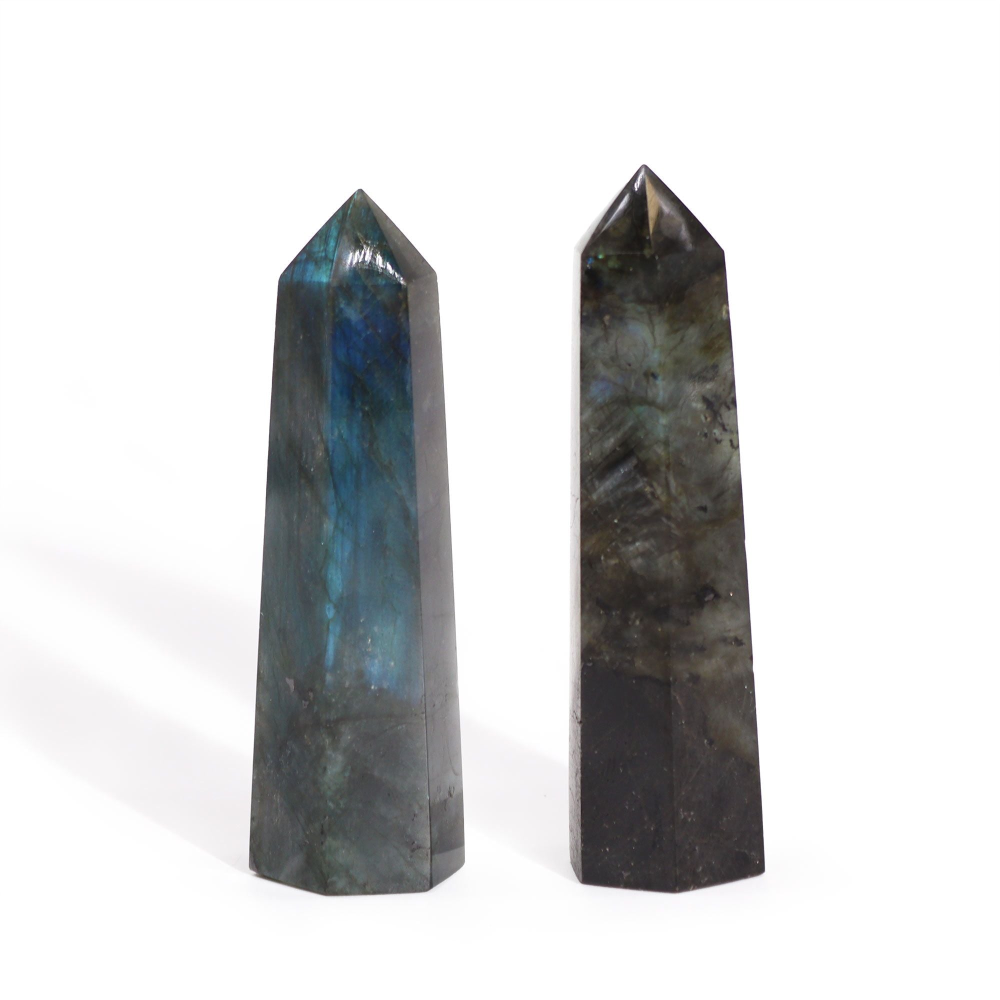 MADAGASCAR LABRADORITE POINT (50–65G)