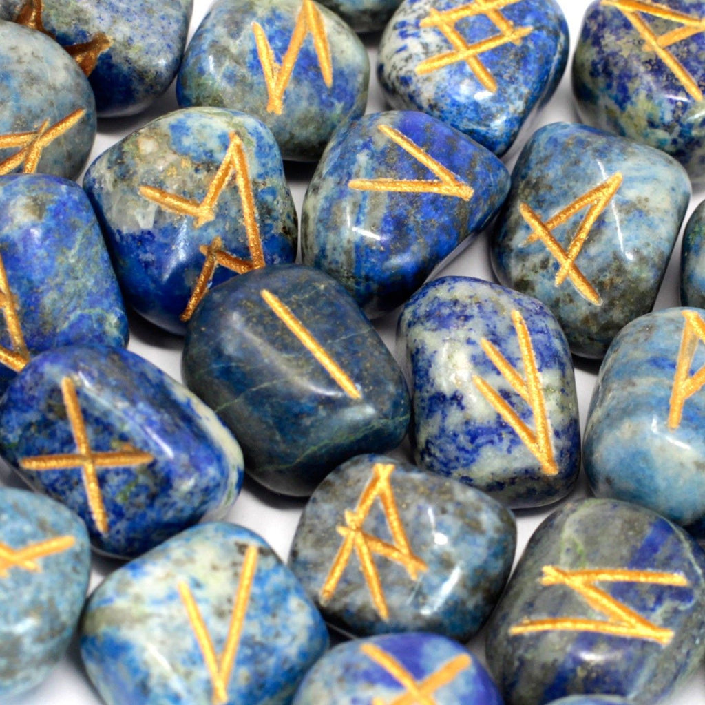 LAPIS LAZULI RUNE STONE SET IN POUCH