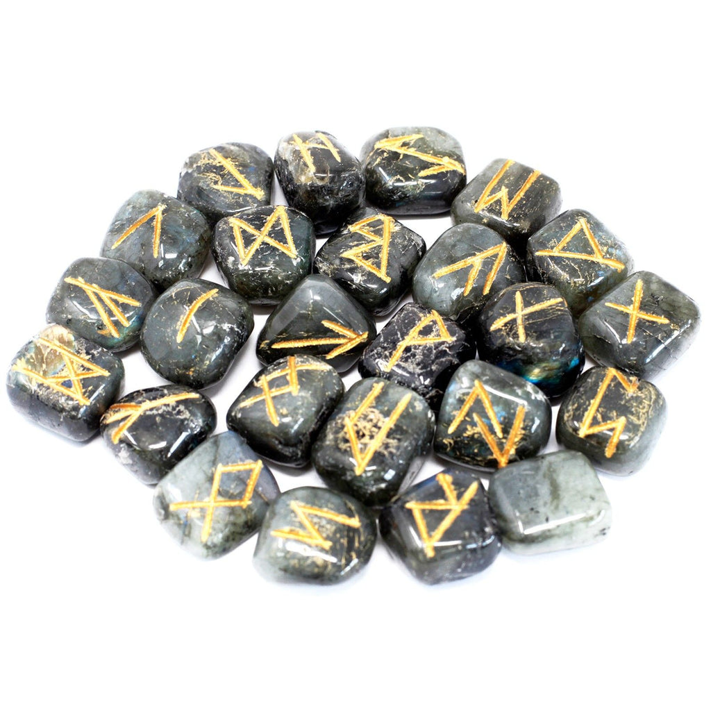 LABRADORITE RUNE STONE SET IN POUCH